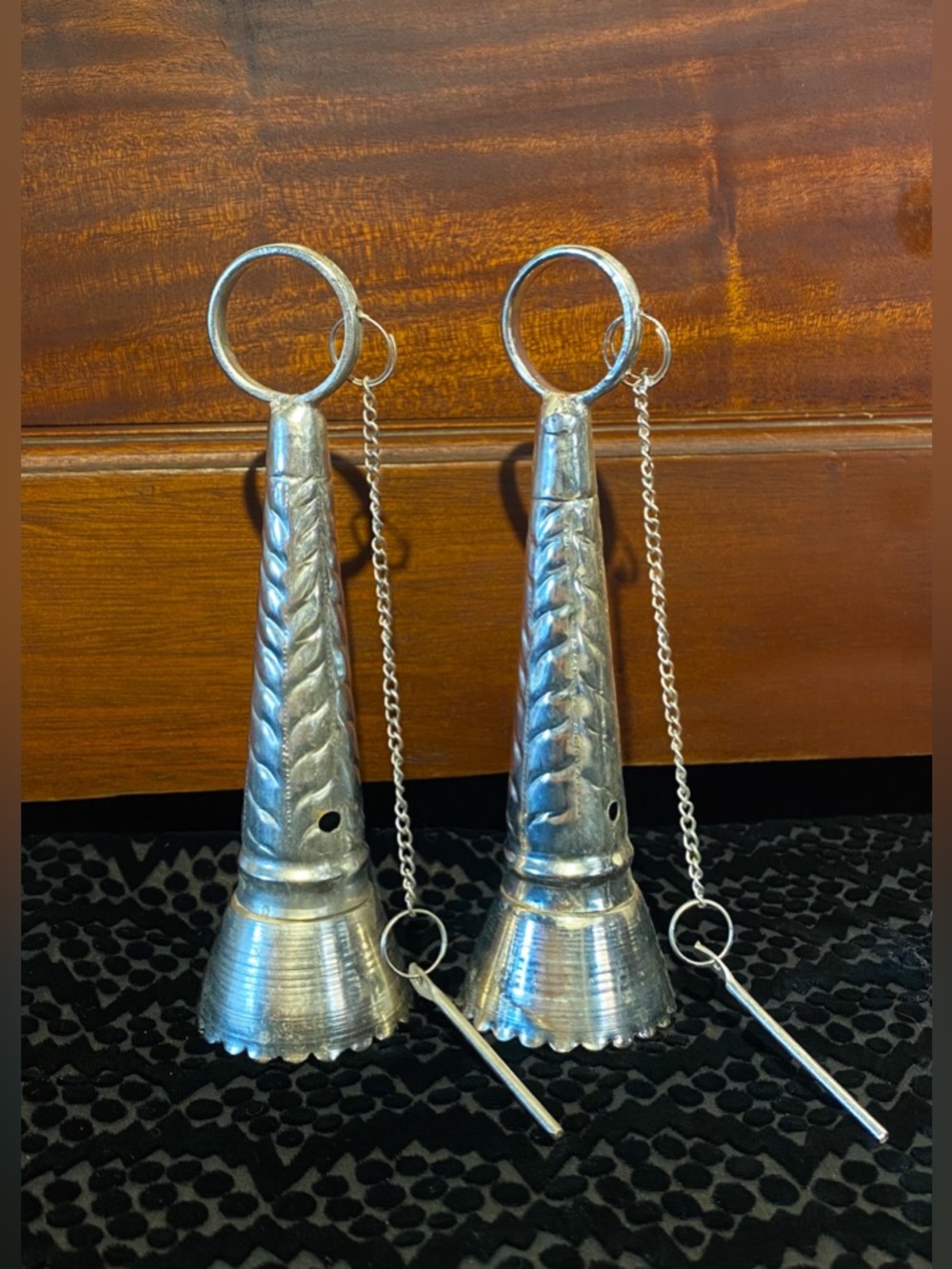Pair of Victorian Style Posy Bouquet Holders: wedding/ photo shoots/ Spring